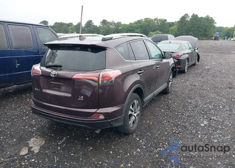 2016 Toyota Rav4 Le z USA, uszkodzony, nr VIN 2T3BFREV5GW453374
